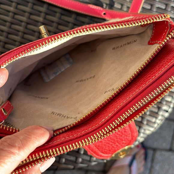 GENUINE BRAHMIN DESIGNER BAG Excellent condition! Designer Brahmin crossbody bag - Picture 4 of 4